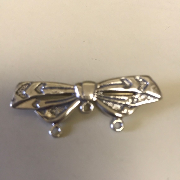 Jewelry - Sterling silver charm holder/pin